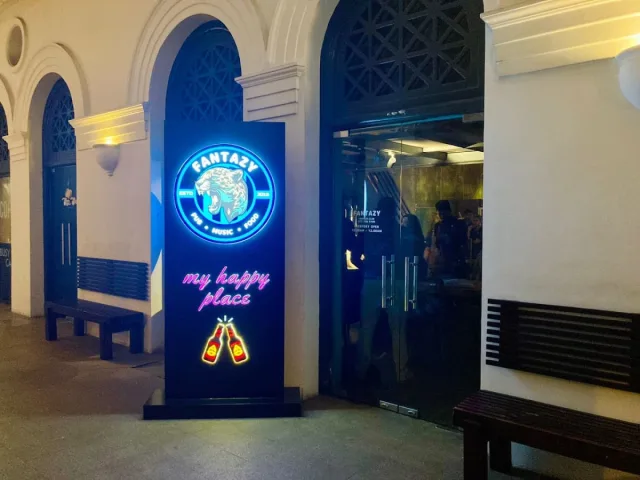 Fantazy PUB & Restaurant
